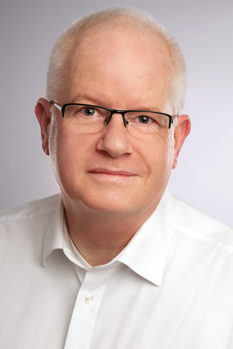 Dr. Christian Tschuschke
